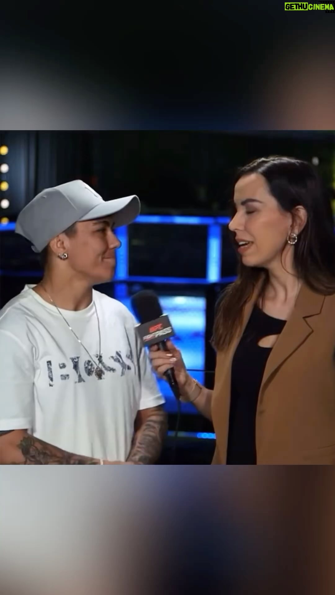 Jéssica Andrade - 2.8K Likes - Hoje ao vivo no #EspecialUFC a ex-campeã do peso-palha @jessicammapro anunciou que está se desligando da PRVT e falou sobre os planos e novos horizontes pra carreira.
Toda sorte do mundo nessa nova fase, Jéssica ❤️
#jessicaandrade #jessicabateestacabateestaca #lasvegas #ufc #mma