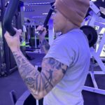 Jéssica Andrade Instagram - Bora fazer força que a luta não foi Marcada mais os treinos não param obrigado @marcopreparadorfisico pelo ótimo trabalho sempre e obrigado a @lightfitness_concept pela parceria @nobruprvt @prvtsjp
