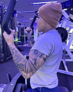 Jéssica Andrade Instagram - Bora fazer força que a luta não foi Marcada mais os treinos não param obrigado @marcopreparadorfisico pelo ótimo  trabalho sempre e obrigado a @lightfitness_concept pela parceria @nobruprvt @prvtsjp