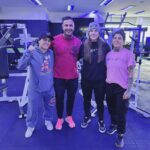 Jéssica Andrade Instagram - Temos que fazer uma forcinha também né? Com essa temporada em Curitiba fechamos uma grande parceria com nosso amigo Paulo e estaremos cuidando da nossa parte física na @lightfitness_concept eles tem uma das melhores estruturas de São José dos Pinhais e Curitiba, seja para você que apenas quer cuidar da sua saúde ou para quem é atleta de alta performance. #prvt #prvtnoufc #ufc #mma #wmma #workout #musculação