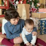Júlia Belard Instagram – Natal 2023 round 1, o nosso menino Jesus e seu irmão! 
Um Santo Natal para todos ❤️