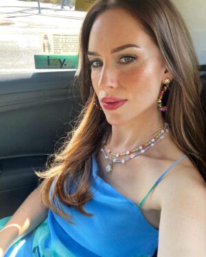 Júlia Belard Instagram - New week, new life 🦋