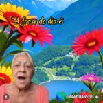 Júlia Rabello Instagram - … entregue aos memes.