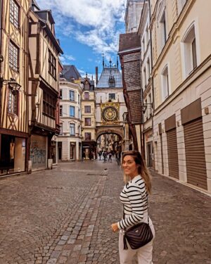 Júlia Rabello Instagram - Rouen 💙
