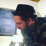 Jacinda Barrett Instagram – Moana goes live on the set of #hideandseek #dads #singing #moana #brooklyn
