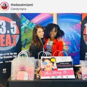 Jackie Sorkin Instagram - 👏🏻 Fantastic night at Candytopia, Miami kicking off Women’s History Month with our event partners at I Heart Radio &The Beat Miami. An evening of pure positivity & big fun! The World is Yours Baby, Believe It! 🍭@iheartradio @thebeatmiami @stichiz @thecandytopia @kemorenewines @lashboxbydar @shesdoingit__  @solomon.wise1  #womenshistorymonth #shesdoinhgit #miami