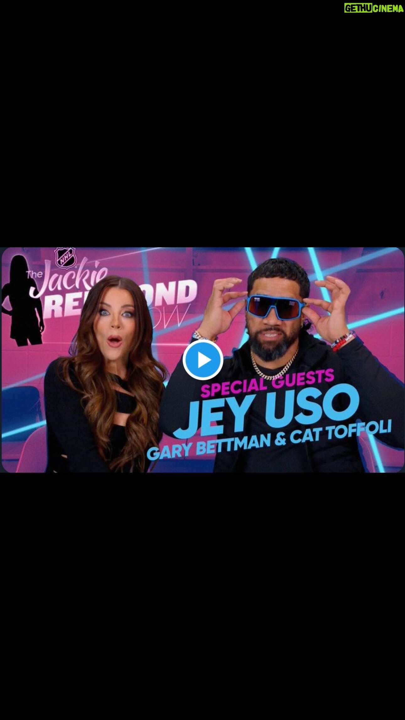 Jackie Redmond Instagram - WHATβS A GROCERY STICK & HOW DO U CHIRP!? πππ₯
Jey USO talking hockey slang is the crossover you didnβt know you needed. ππ WATCH THE FULL INTERVIEW AT THE LINK IN BIO! ππ» #wwe #nhl #nhlhockey #wweraw #smackdown #jeyuso #mondaynightraw