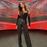 Jackie Redmond Instagram - 📍Raleigh Glam: @makeupbykristenbacino 🤍 #wwe #wweraw
