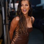 Jackie Redmond Instagram – The who’s who, of who’s that? 🤎

#WWE #wweraw #mondaynightraw