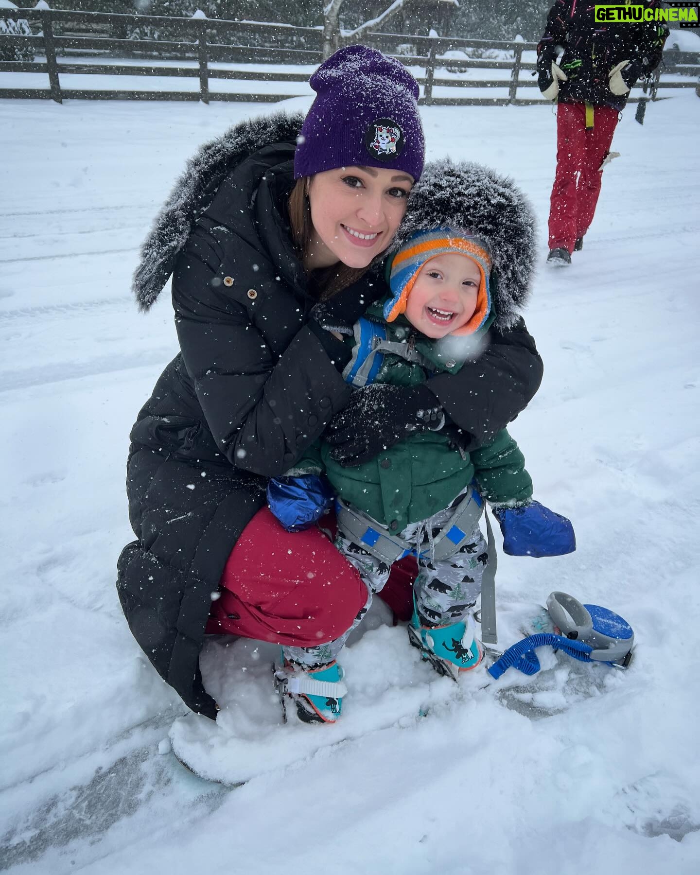 Jaclyn Glenn Instagram - Memory dump from a very chilly January! Video out on the vlog channel & a new one after it too! Slowly catching up! 💙❄️