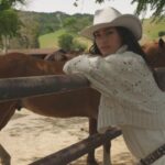 Jacqueline MacInnes Wood Instagram – These little moments become tomorrow’s precious memories 🤍 #forevergrateful #throwback