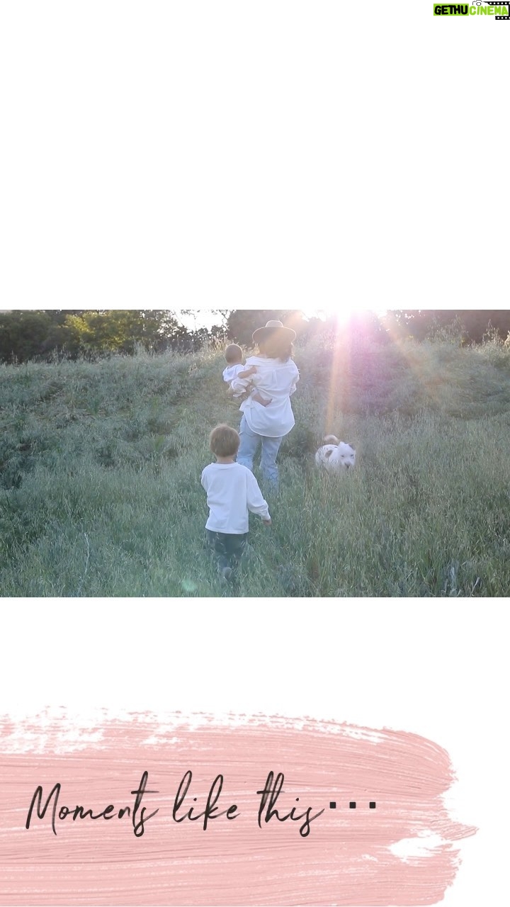 Jacqueline MacInnes Wood Instagram -