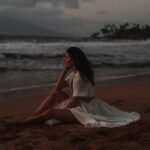 Jacqueline MacInnes Wood Instagram – Just breathe… 🤍