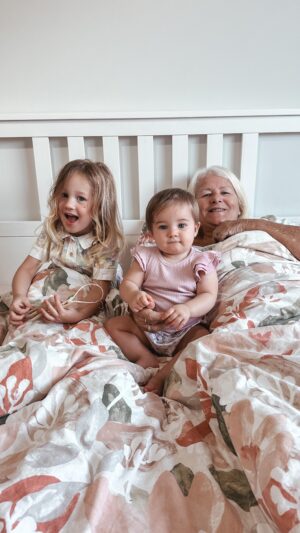 Jade Mead Instagram - Precious moments with mama & the girls 🥰

No matter the circumstance, one thing always remains and that is the love and joy between them 🙏❤️🥹

#dementia #dementiaawareness #dementiadaughter #dementiadiary #dementiasucks