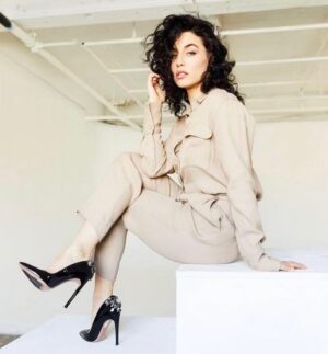 Jade Tailor Instagram - Watching @msayles post his incredible shots from the @theacademy this past weekend I was reminded of this fun shoot we did. Matt, thank you for capturing my essence the way you did.

For every person that feels like they aren’t accepted for the entirety of who they are… this is for you:

Some days I feel fierce and powerful, as this photo conveys. Some days I feel tender and soft. Some days I am pure strength and some days I may feel weak. And every day, whether I feel it or not, whether I remember in the challenging moments or not, I am never not strength because I simply am. Just as you are. It is easy to judge one’s self and deem the hard or challenging parts of us as bad or wrong, rather than part of the beautiful wholeness that is you. This is an invitation to accept and love the pieces of you that you may hide or be afraid to reveal. The parts of you that deep down, you wish for others to love. This is an invitation for YOU to love these pieces of YOU.

I think we often classify people as these binary and polarizing dichotomies. We create an “either or.” Either we are strong or we are weak. Either we are loving or we are hard. Either we are living or dying. We are complex individuals born into duality. We are both life and death in every breath, as old cells die for new ones to be born. We can be sad or tender while also being strong and powerful, which I believe to be deeply true, as tenderness and vulnerability is (to me) the most palpable form of strength. The complexity is what makes us uniquely beautiful yet we hide so much of ourself out of fear that we may not be loved for it. Here is a little reminder that I LOVE YOU FOR IT. ALL of it. ALL of you. Don’t hide who you are. Let it shine and if someone doesn’t love it… then they don’t get to have the gift of the magic that is you, which gives you more space to give that love and acceptance to yourself. I love you all… in all ways.
