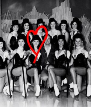 Jade Tailor Instagram - Got to bring by mom to my dance shoot yesterday on Christmas Eve. So naturally we needed to bring some holiday cheer/ attire. You know how they say “you get it from my momma.” Well, the love of dance was definitely birthed from and through her. Swipe for more of her performing back in the day. 🥰 

I cherish all of these moments we get to share together especially during the holidays. That said, I know not everyone is able to be with their loved ones during this time. So sending you love from me and one of mine to you and yours. Happy Holidays ❤️