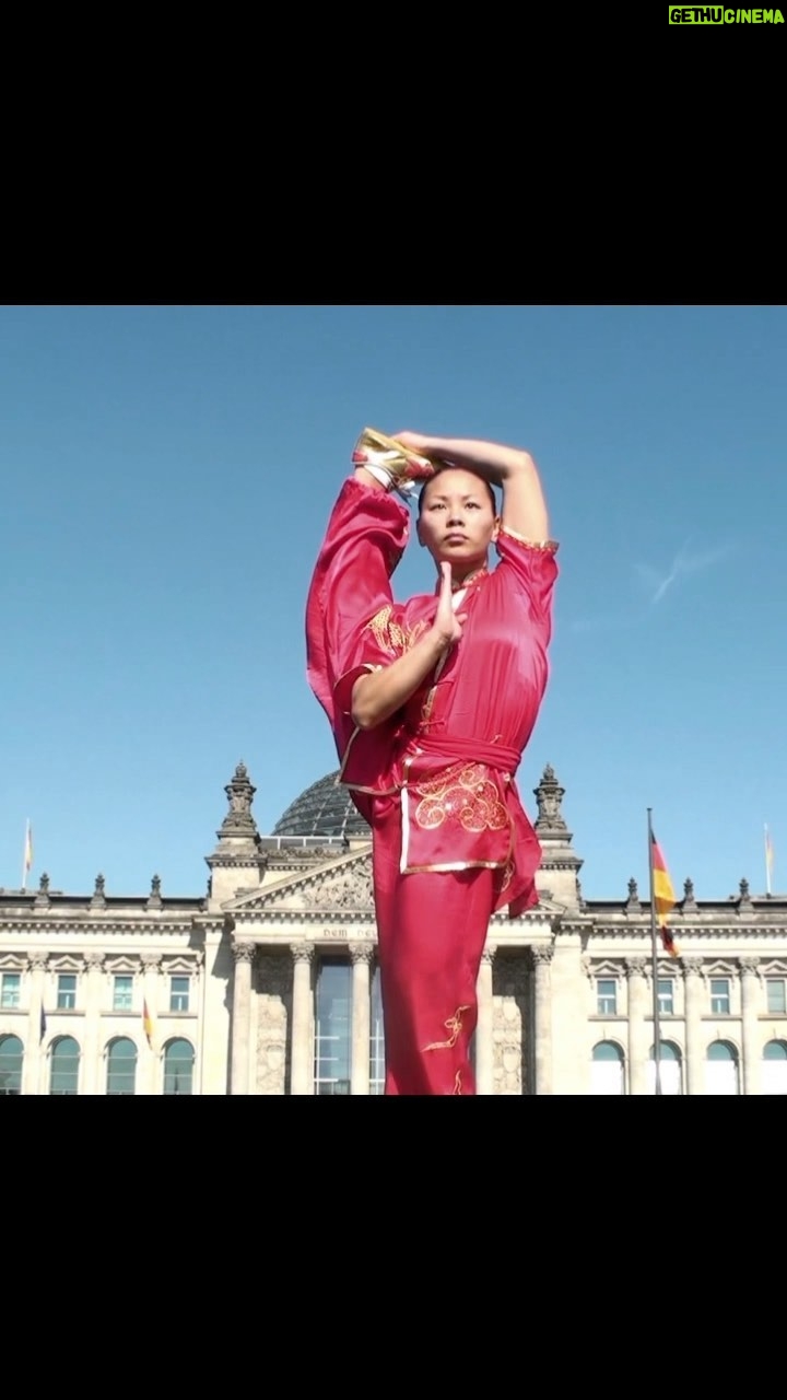 Jade Xu - 6K Likes - ⛩️🔥 RED WARRIOR 🔥⛩️
@jadexuofficial
#jadexu #wushu #kungfu #worldchampion #martialarts #marvelstudios #actress #shangchi #blackwidow #mortalkombat #mk1 #themarvels