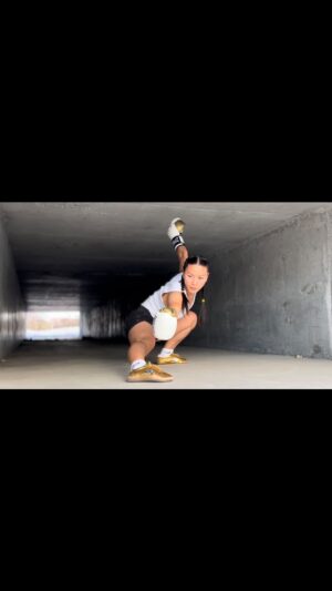 Jade Xu Instagram - Action Speaks Louder 💥🔥💥 

@jadexuofficial 🥊
@will.w.chen 🥊 
@davidtorok_official 🎥 

#jadexu #chinese #actionactress #wushu #worldchampion #training #boxing #drills #marvel #shangchi #blackwidow #martialarts #practice