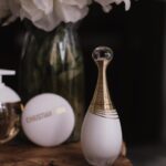 Jade Leboeuf Instagram – Scent lately 🦢 J’Adore Les Adorables @diorbeauty avec son eau de parfum sans alcool aux notes florales de jasmin sambac, roses centifolia, chèvrefeuille, néroli de Vallauris et magnolia de Chine. 

#MOTHERSDAY
@Diorbeautylovers

Collaboration commerciale