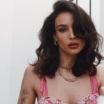 Jade Leboeuf Instagram – Flirting with fuchsia 🌷