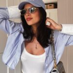 Jade Leboeuf Instagram – En tant que mère, femme, épouse, entrepreneure, rêveuse, et bien d’autres qualités qui nous définissent, pourquoi devrions-nous nous limiter à cause des catégories imposées par la société ? Jamais je n’ai entendu quelqu’un dire à un homme comment s’habiller en tant que père, ou comment concilier travail et vie de famille. Ces attentes devraient être aussi évidentes pour nous, les femmes!