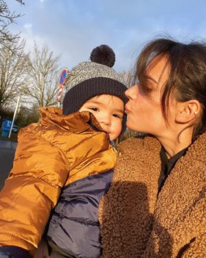 Jade Leboeuf Instagram - Happy mother’s day to all the mamas out there et une grosse pensée à celles et ceux qui ne peuvent plus prendre leurs mamans dans les bras ♥️