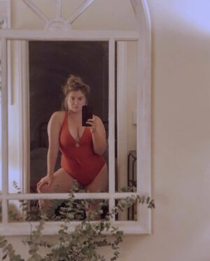 Jaicy Elliot Instagram - 🦀