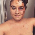 Jaicy Elliot Instagram - It’s been a rough few weeks for Taryn - thank GOD it’s Thursday!!! 🩹🩺 #greysanatomy #greysabc #abcstudios #shondaland