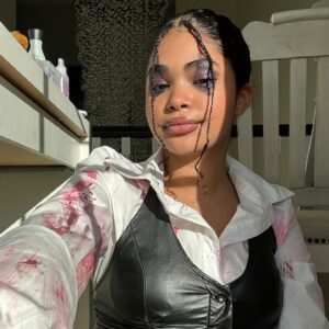Jaidyn Triplett Instagram - I made this costume and did my own make up! I’m excited for you to see my full costume tomorrow!! What are you going to be for Halloween? 

#jaidyntriplett #halloween #costume #diycostume