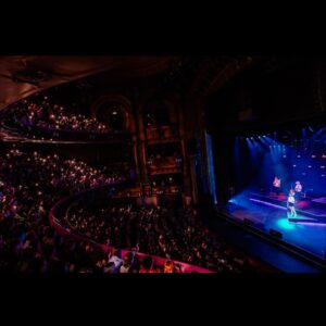 Jaime Lyn Beatty Instagram - This time last week I was 3,000 miles from home, in an ancient theatre, singing about witches n’ wizards, and the deeply profound love I have for my dog. Performing Starkid INNIT was like riding a bike. But instead of a 🚲 it’s a unicycle…driven by eight clowns…wearing matching PJs…and singing about dicks 🛑FULL STOP🛑 Doing this concert alongside friends of 15  years and our beloved UK fans was an absolute fever dream 🫠and one of the most treasured experiences of my life?! 💎🥹 I shan’t recover!💀 God Save the Queen! 🇬🇧And also God Save @thelondonpalladium @lambertjacksonproductions & @phoebenoble__  for treating us like dang royalty even tho we are merely 🤡s! Lastly but not leastly, big hugs & snogs 💋to @slowpez8 @brian.holden and @claark for orchestrating this absolutely smashing good time! 🕺✈️🎻
Please enjoy this family photo album:
🪞Through the looking-glass
🤯Gobsmaked
🫶Alone, but Not….
🐁 humbling 
🏠Fatherly duties
🖼️ A framer (@danny_with_a_camera)
🪦RIP
🔫Zip Zap Zop
🇬🇧❤️YOU, K?
🤚Jazz Hands