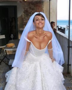 Jaime Winstone Most Liked Photos and Posts