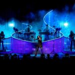 Jain Instagram - Dernière de l’été en Corse, c’était fou cette tournée des festivals…J’ai pas les mots…Je rêve de vous présenter ce concert en salle 🤩🤩🤩, j’ai déjà trop hâte. Bravo et merci à ces musicien(ne)s de folie que j’aime profondément, @emelinefougeray @louxormusic @osoumali @benjaminporraz . Bravo et merci à toute mon équipe incroyable, sans qui rien ne serait possible… Julie,Enzo, Derya, JP, Marianne, Jeremy, Mathieu, Johan, Yvess, Crabby, Juliette, Léo, Sergio, Winnie,Yoann, Nico, Guy. Le retour sur scène est un rêve grâce à vous. Ça part 🚀. Ps: On pouvait pas mieux clôturer ce festival qu’en improvisant Makeba à côté du bar U Scalu d’Erbalunga ! (merci au groupe qui nous a prêté la scène). Photo par @loriotcamille