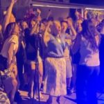Jain Instagram - Dernière de l’été en Corse, c’était fou cette tournée des festivals…J’ai pas les mots…Je rêve de vous présenter ce concert en salle 🤩🤩🤩, j’ai déjà trop hâte. Bravo et merci à ces musicien(ne)s de folie que j’aime profondément, @emelinefougeray @louxormusic @osoumali @benjaminporraz . Bravo et merci à toute mon équipe incroyable, sans qui rien ne serait possible… Julie,Enzo, Derya, JP, Marianne, Jeremy, Mathieu, Johan, Yvess, Crabby, Juliette, Léo, Sergio, Winnie,Yoann, Nico, Guy. Le retour sur scène est un rêve grâce à vous. Ça part 🚀. Ps: On pouvait pas mieux clôturer ce festival qu’en improvisant Makeba à côté du bar U Scalu d’Erbalunga ! (merci au groupe qui nous a prêté la scène). Photo par @loriotcamille