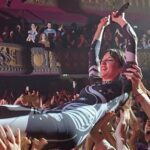 Jain Instagram - Mais je plane toujours depuis ces 4 @letrianonparis 🤯🤯🤯🤯! Quelle pure FOLIE ! Merci merci merci de me faire vivre des choses aussi belles… C’est incroyable, je me sens si chanceuse, si heureuse, si fière… Vous, Nous et cette salle, c’est un souvenir indélébile. Merci d’être venus. Et merci à mon équipe chérie adorée ❤️ @juli3_l3noir @mariesandrinem @deryasound @yoannrousselson @a_m_b_u_j_a_ @papybresom @crabbylecrab @auguriproductions @emelinefougeray @benjaminporraz @osoumali @louxormusic @jeremy.bargues Merci pour les photos et vidéo: @letrianonparis @le_munch