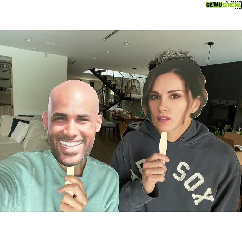 Jaina Lee Ortiz - 32K Likes - 1. Kim & I on set together 💚
2. Stephanie’s Latin dance convention. Get your tickets for next weekend!
3. Merle, myself and Barrett serving lewks from tonight’s episode.
4. Faces of our actor-directors this season.
5. Me & the lovely @cinthyacarmona
6. Belisima Spampi
7. Bertie & Louie being cuties
8. Disney day
9. Selfie on the lot
10. Stefania & Boris magic