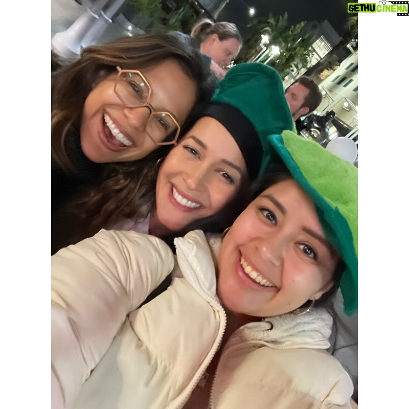 Jaina Lee Ortiz Instagram - Feeling the love from so many friends and family who are going out to support @thelonggamemovie this opening weekend. This one was definitely one for the books and something I’ll never forget. @jgracelopez surprised us with the the cutest cookie treats custom made by @mirnascustomcookies 🍭 Go check out this beautiful story based on the book by #HumbertoGgarcia Directed by #JulioQuintana Written by @serpaco & #jenniferstetson 🫶🏽
