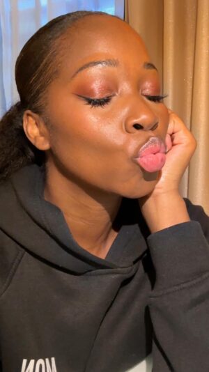 Jamelia Instagram - May had me counting every blessing 🥰❤️🥰