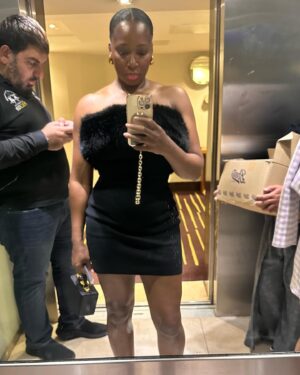 Jamelia Instagram - I think thick me is my favourite...🥰

1- Category: Skin

2 - Reunited with My Sisterrrrrr 😬😬😬

3 - Nights out with my daughter >>>>

4 - This guy explicitly asked me not to crop him out 🤣🤣🤣

5 - Téj made me do it...

6 - @MrSelfPortrait & @BritishVogue know how to throw a party 😮‍💨😮‍💨😮‍💨

7 - Safe to say I been feeling myself 😏

8 - MAJOR Side Eye 👀

Swipe for outfit details ☺️