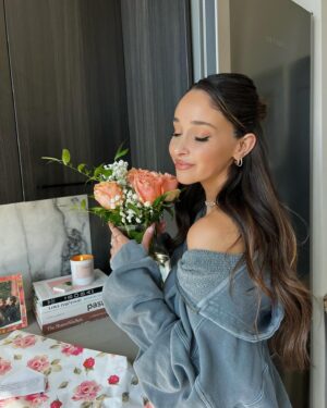 Jami Alix Instagram - 1. felt cute but mostly showing off my limewash walls 
2. *~ candid ~* (on purpose)
3. flowers from my bestie @flannelqueen who i haven’t seen in a year for no reason other than chronic laziness 
4. added pops of blue to my apartment   vibes
5. ……. is caa signing new pet talent lmk
6. mems from my 30th bday (mental breakdown edition)
7. dior on a pink chair that’s all 
8. more color   books   flowers at home
9. worst night ever bc i drank way too much but so glad i looked cute prior
10. i fear i’ve taught her codependency