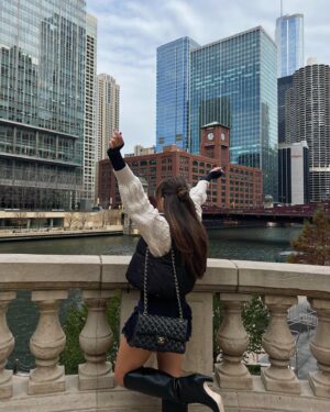 Jami Alix Instagram - officially a midwest city gurly 🥹🤍 moving into my first chicago apartment next week AH! terrified, excited, anxious, joyful, everything, everywhere. living alone is something i never wanted to do but i feel genuinely excited for all the future discoveries that come from this chapter. any advice is greatly appreciated!! outfit is all @pacsun linked in my stories 🤍 #pacpartner