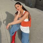 Jami Alix Instagram - wearing a stagecoach tank top is genuinely my version of attending a festival 🤠 i’m so curious are you stageCOACH or stageCOUCH!? @pacsun #pacpartner