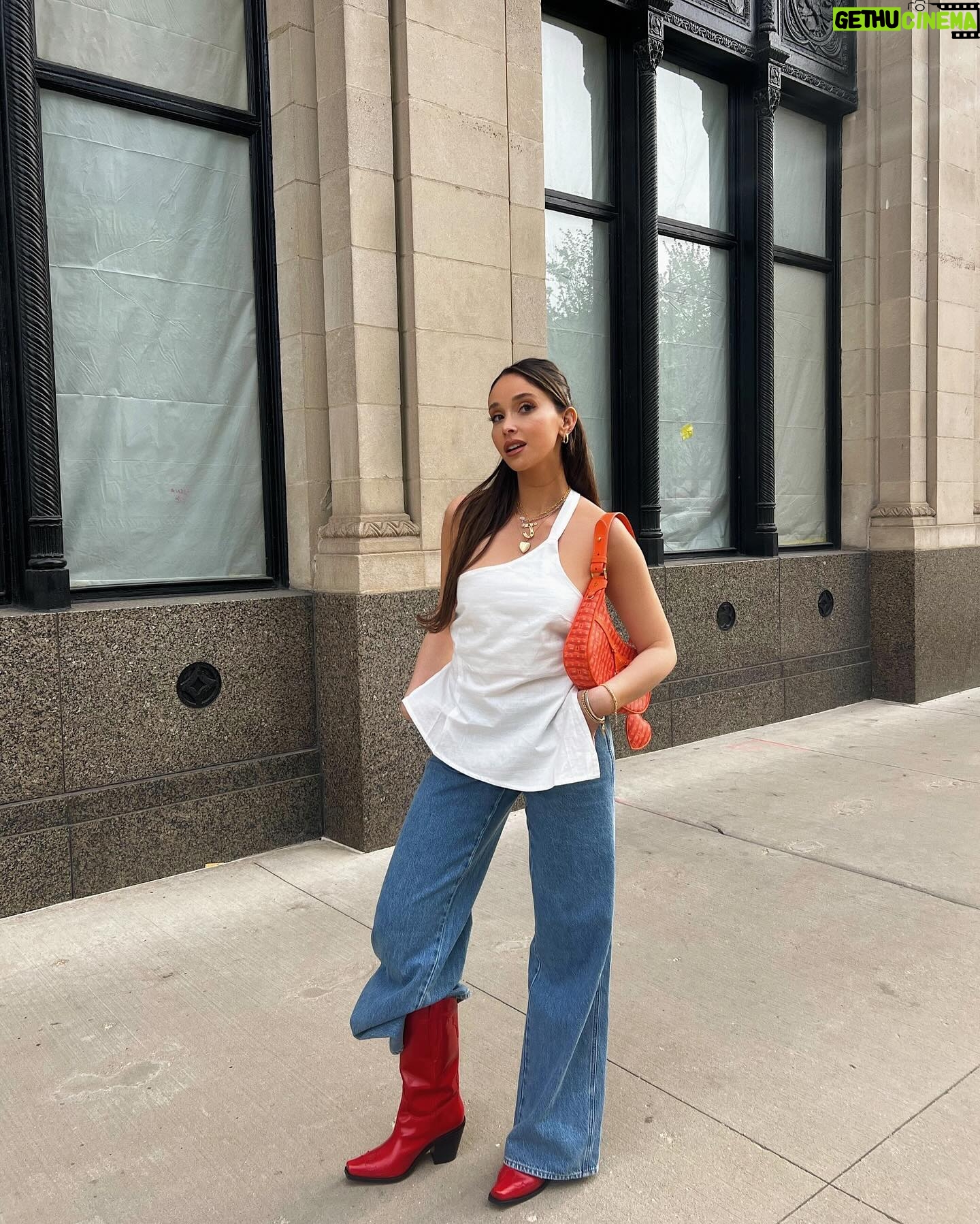 Jami Alix Instagram - this week’s round up of me being a total slut for all the spring trends ❣️🌼🤍 @pacsun #pacpartner | links in highlights & ltk!