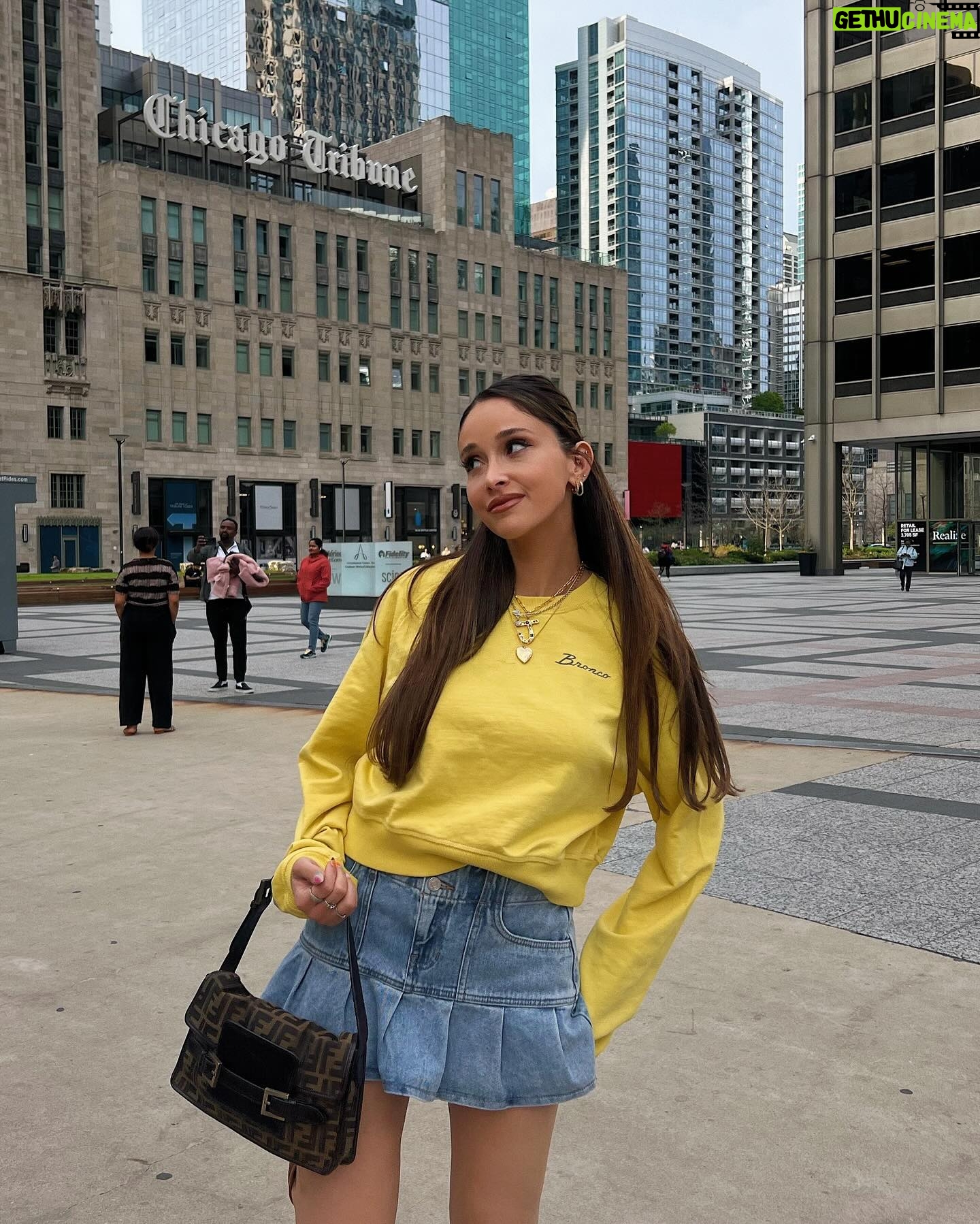 Jami Alix Instagram - this week’s round up of me being a total slut for all the spring trends ❣️🌼🤍 @pacsun #pacpartner | links in highlights & ltk!