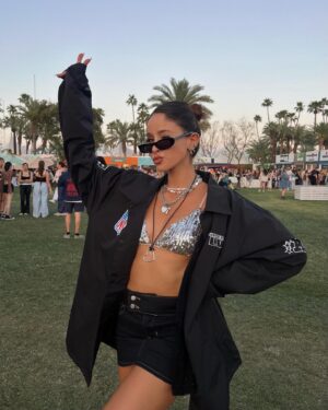 Jami Alix Instagram - absolutely jazzed to announce that i am finally sitting on my couch voluntarily this weekend but here is what i looked like in past years when trying to convince myself and the internet that imma festival girly (im not) <33 last one is from the first year of coachella when @leximars tricked me into driving us to palm springs & promised we had a place to stay when in reality she had absolutely no plan and we ended up sleeping over at a random promoters house (nothing happened) & thought we were SO cool bc we got invited to the same party as bella thorne and modsun lol this is why your 20s are a joke so please be in on the joke and enjoy them!!!!
