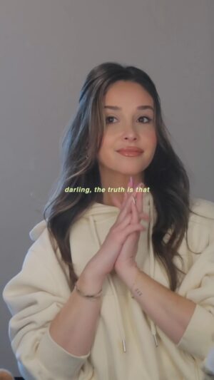 Jami Alix Instagram - reminder that your 20s suck. you’re gonna loves it ♡