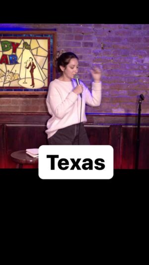 Jamie Lee Instagram - Hey y’all 

#standup #comedy #nyc #texas