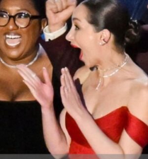 Jamie Lee Instagram - Oops we did it again!!!!??????? Love this crew. Proud of this crew. Proud to work with this crew, create with this crew, raid a kitchen full of snacks with this crew. And I just met Ben Stiller, but I’m proud of him and would be willing to share snacks with him, too. #Emmys