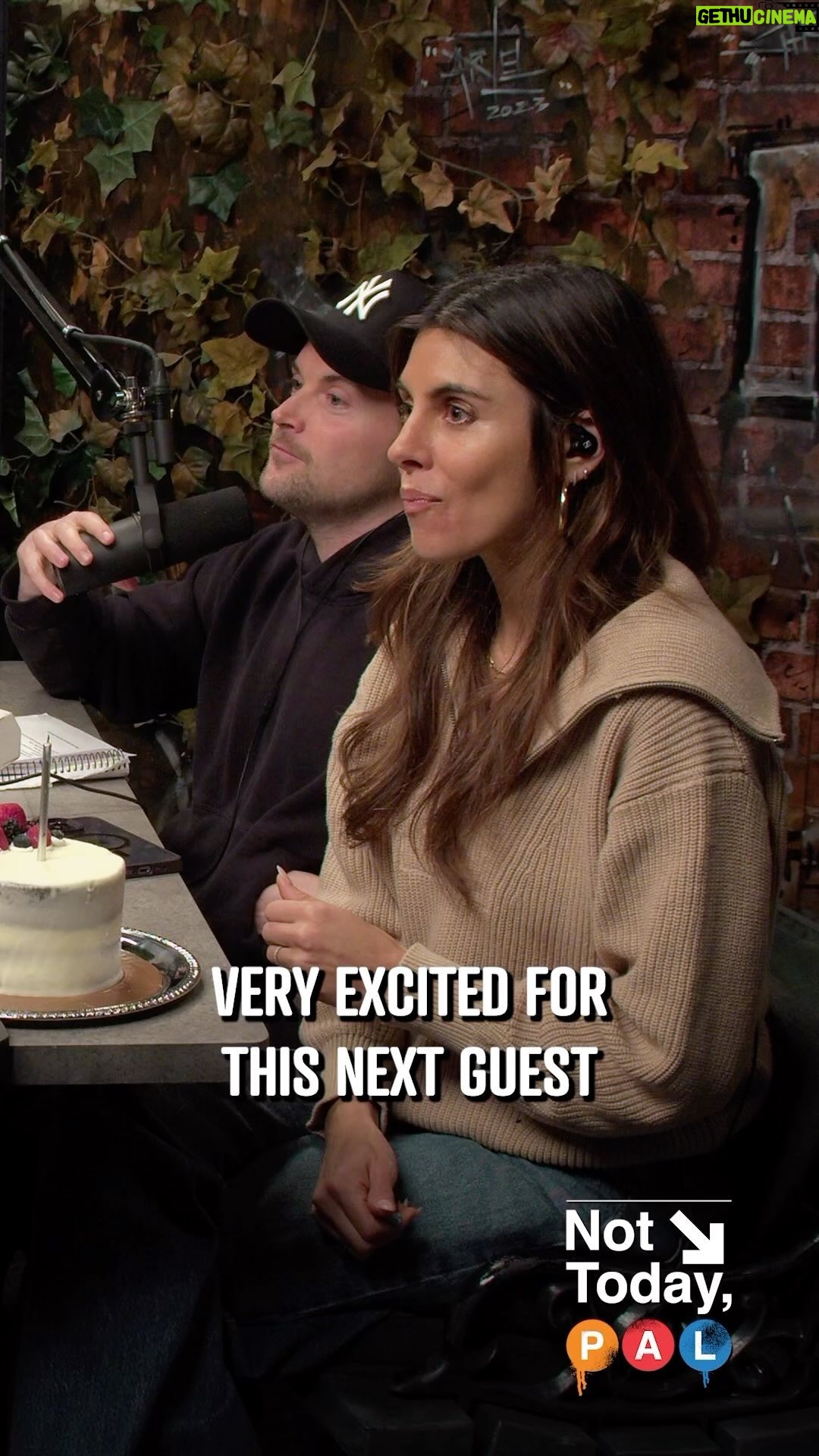 Jamie-Lynn Sigler Instagram - Best birthday surprise ever on this week’s #NotTodayPal! 🐒
