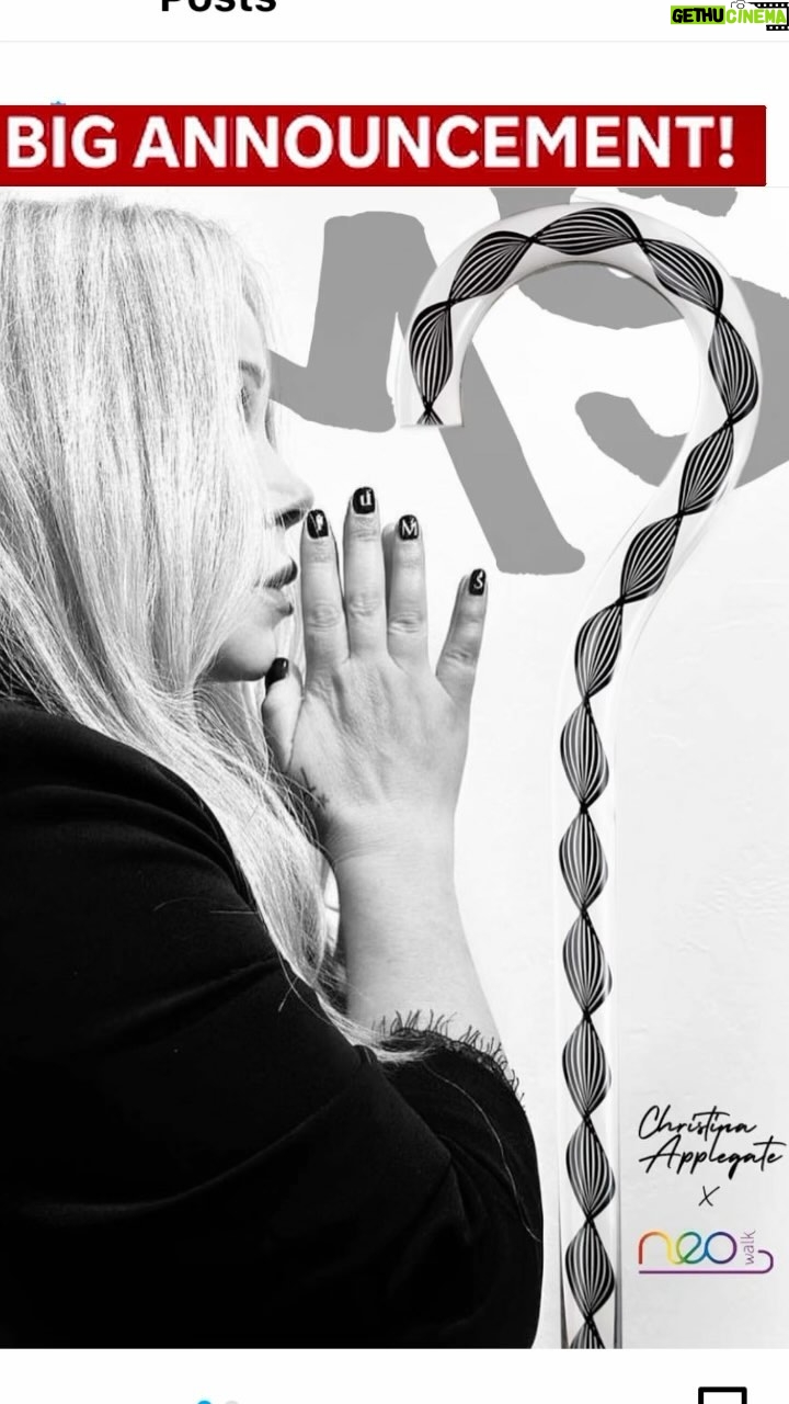 Jamie-Lynn Sigler Instagram - Christina Applegate has teamed up with @neowalksticks (the chicest mobility aids around) and created this beautiful cane with thoughtful detail and intent to benefit MS charities, MSAA and MS Society UK - Also included is a code to get Dr Gretchen Hawley’s MSing for $0.99 @doctor.gretchen Pls show your support and help us fight this fight!! #FUMS #christinaapplegate #neowalksticks 💕