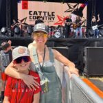 Jamie-Lynn Sigler Instagram - So grateful I was surrounded by some of my favorite people this difficult weekend, as we celebrated all the hard work that my guy and his wonderful partners put into on the first annual @cattlecountryfest It was incredible and I’m so proud of you guys. Lots of winks from heaven this weekend ❤️